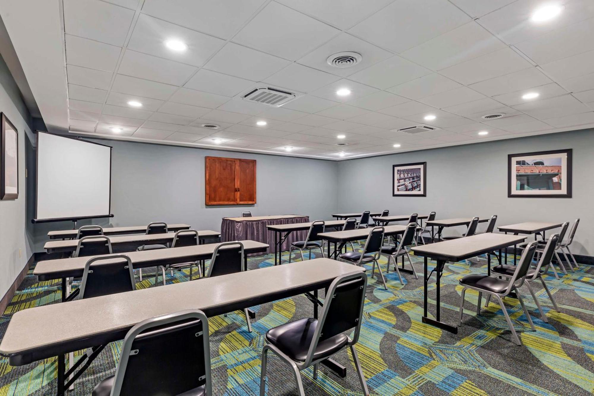 Best Western Plus North Shore Hotel Danvers Dış mekan fotoğraf
