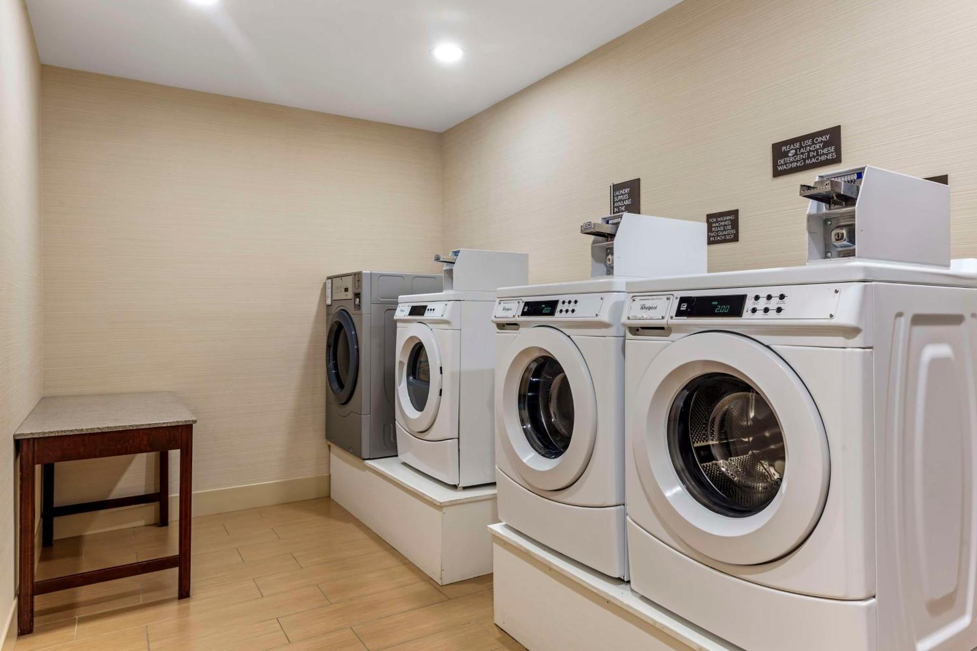 Best Western Plus North Shore Hotel Danvers Dış mekan fotoğraf