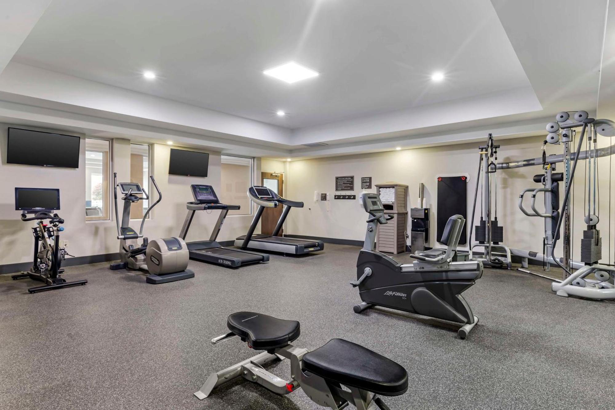 Best Western Plus North Shore Hotel Danvers Dış mekan fotoğraf