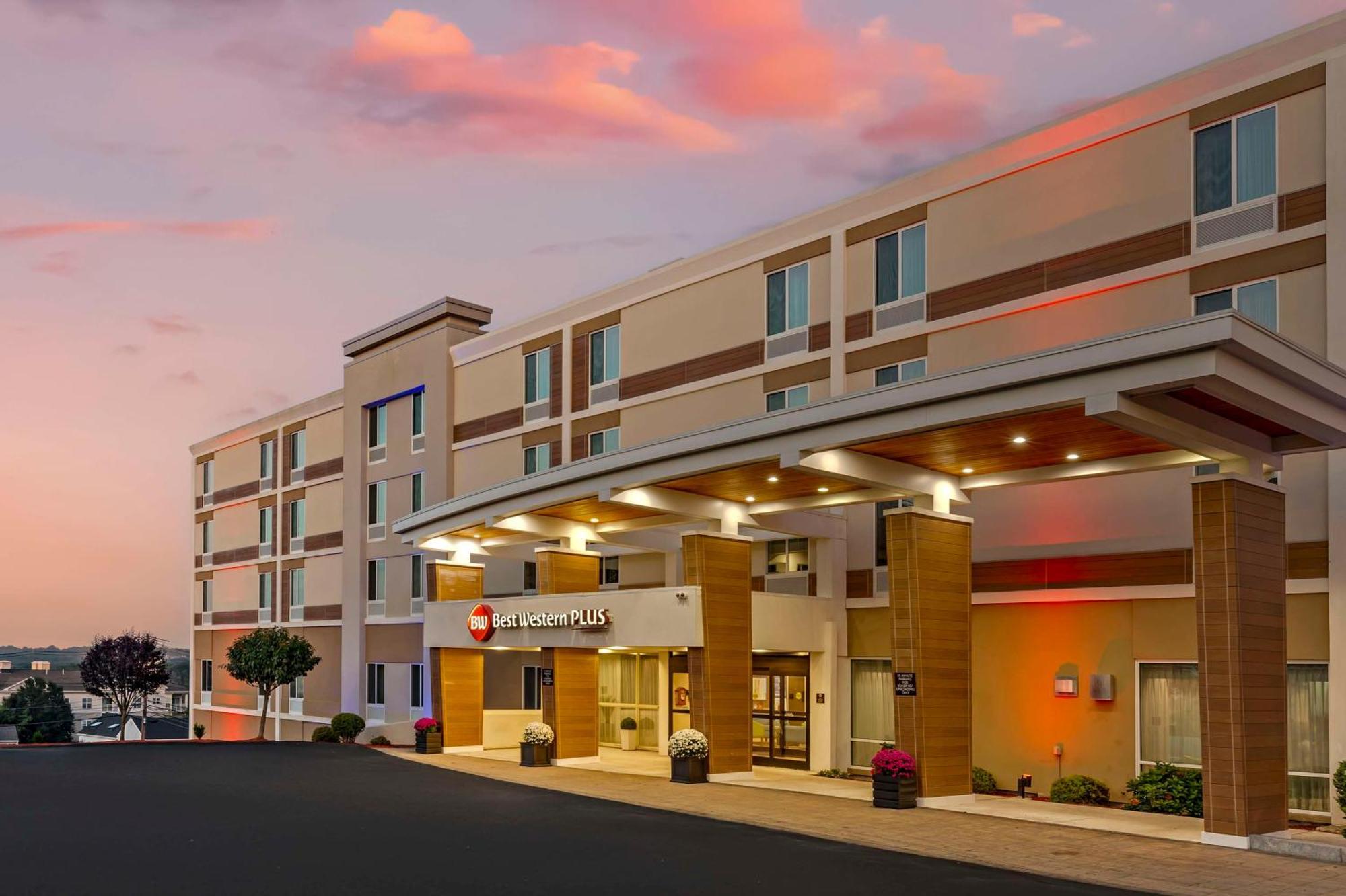 Best Western Plus North Shore Hotel Danvers Dış mekan fotoğraf