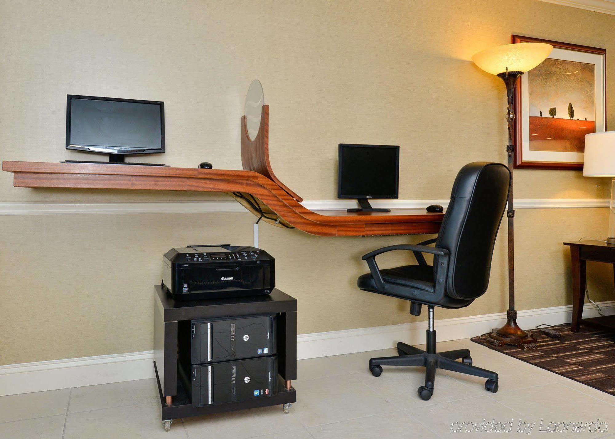 Best Western Plus North Shore Hotel Danvers Dış mekan fotoğraf